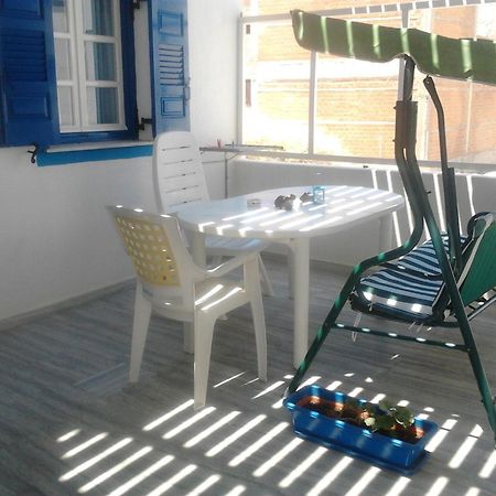 Villa Kostas Perissa  Buitenkant foto