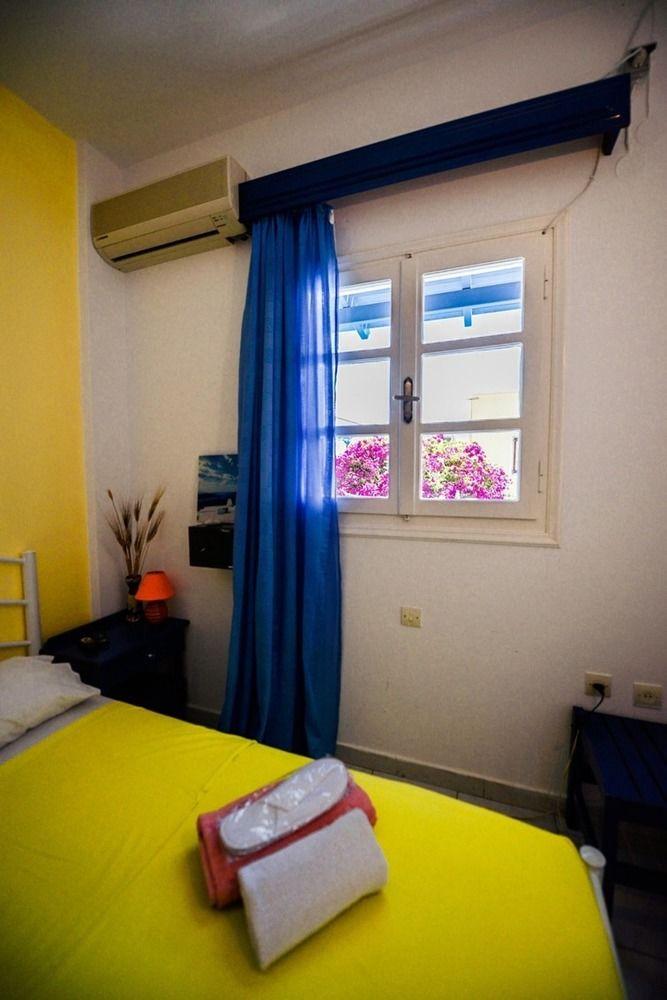 Villa Kostas Perissa  Buitenkant foto