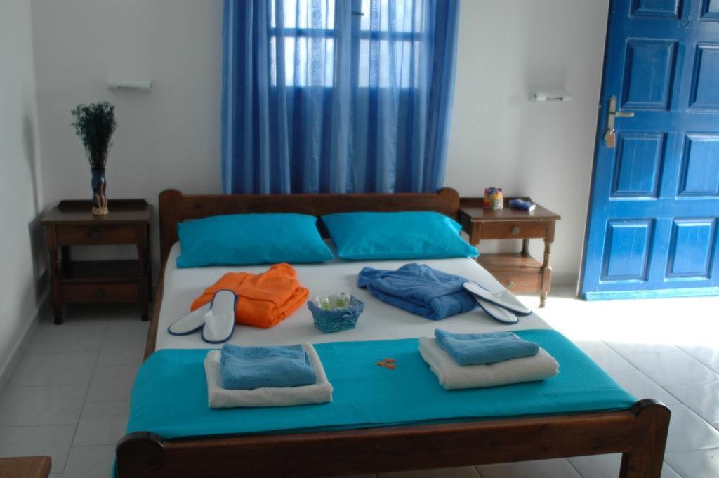 Villa Kostas Perissa  Kamer foto