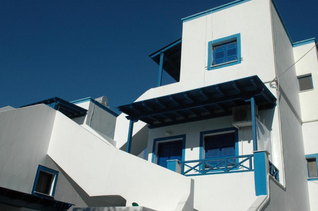 Villa Kostas Perissa  Buitenkant foto